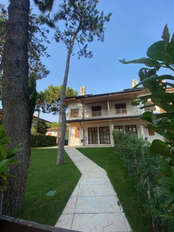 Villa Delle Terme Lignano Sabbiadoro Luaran gambar